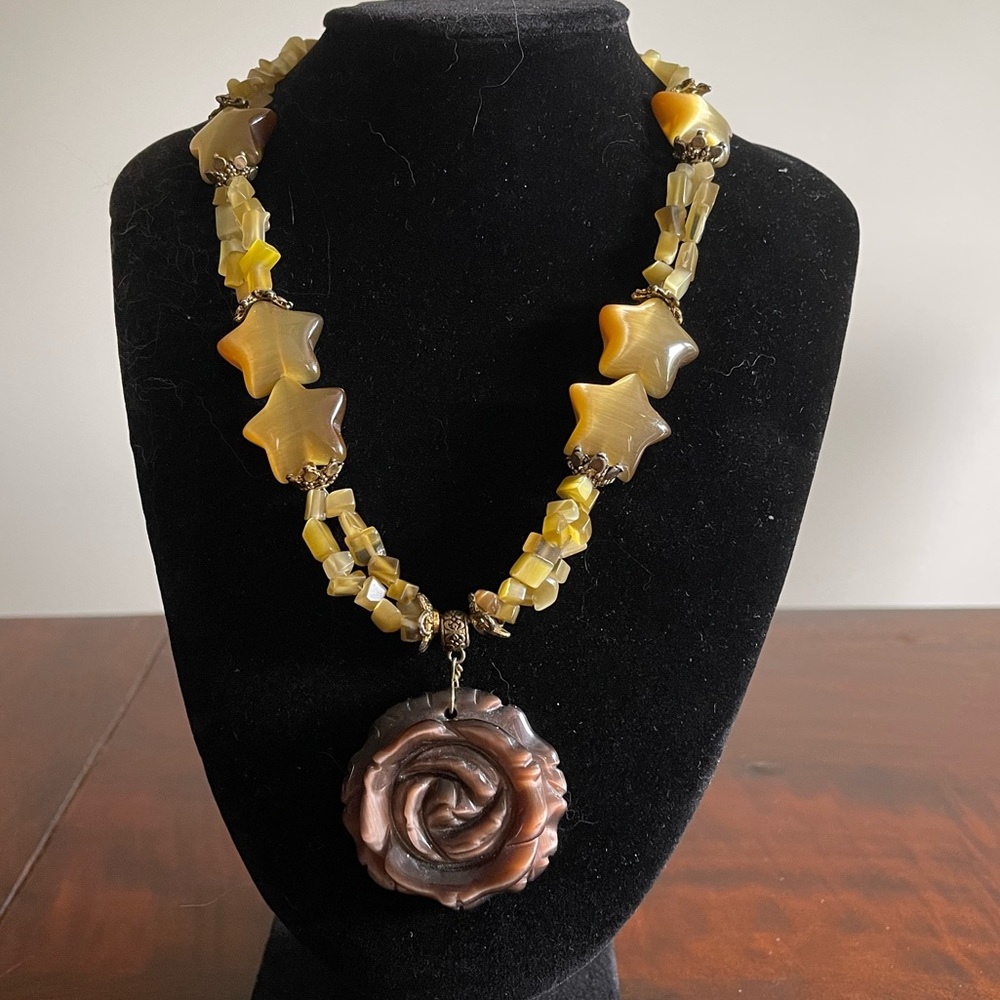Cat eye glass beads choker stars flower brass toggle clasp yellow brown